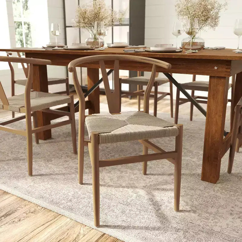 Sedia da pranzo impilabile con schienale a Y, struttura in legno massello, seduta in corda di carta kraft intrecciata