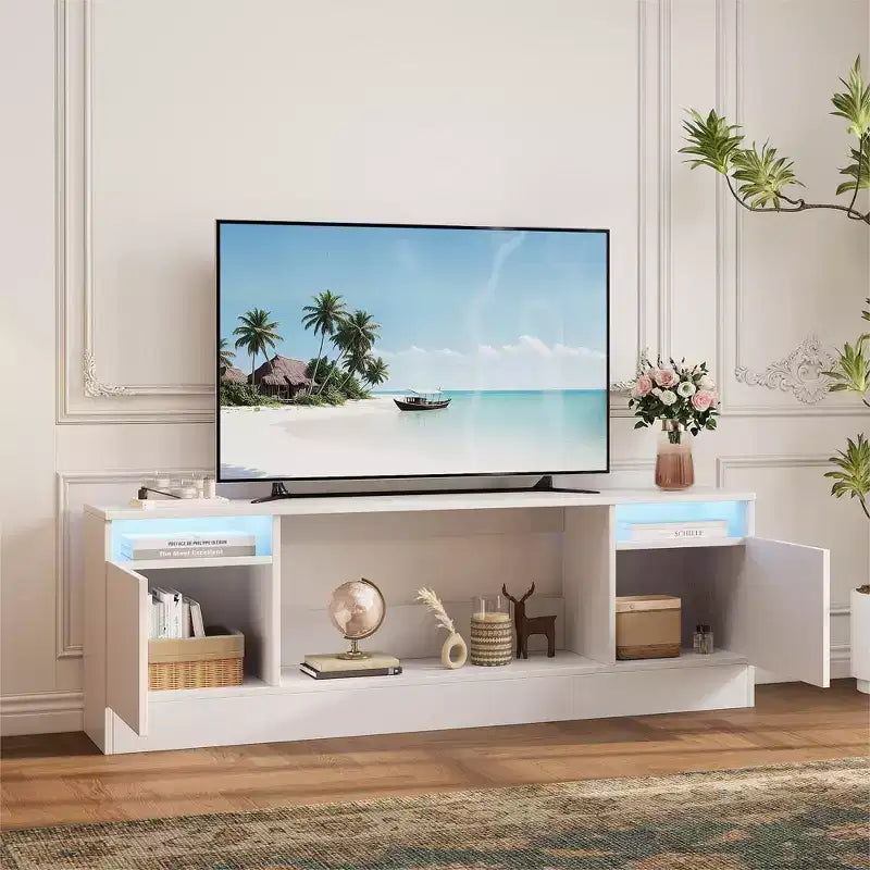 Moderner TV-Ständer mit LED-Beleuchtung, Aufbewahrungsschränken und Regalen