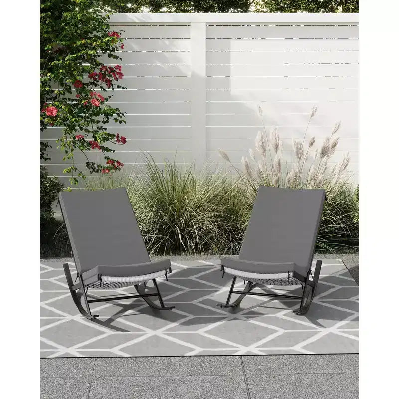 2er-Set Schaukelstühle für draußen, Patio-Stühle, Schaukelstühle, Outdoor-Lounge-Rattanstuhl mit Kissen für Veranda und Garten