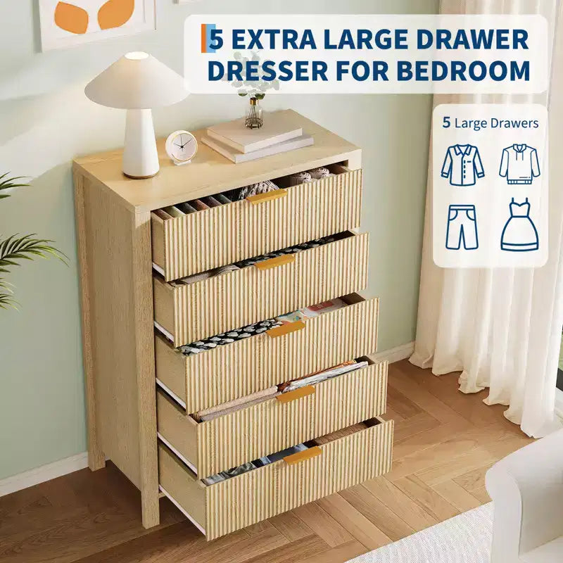 Geriffelte Kommode mit 5 Schubladen, 45" hohe schlanke Holzkommode für kleine Räume, moderner Landhausstil