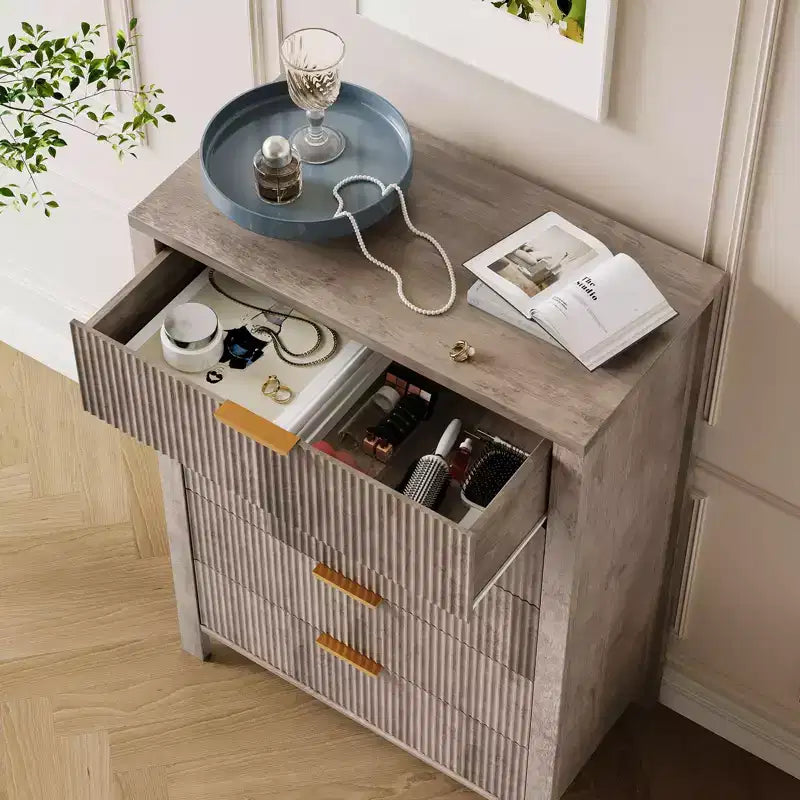 Geriffelte Kommode mit 5 Schubladen, 45" hohe schlanke Holzkommode für kleine Räume, moderner Landhausstil