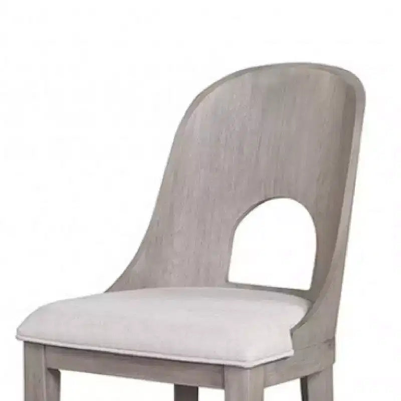 Set di 2 sedie da banco altezza bancone, schienale curvo con intaglio, finitura bianco sbiancato