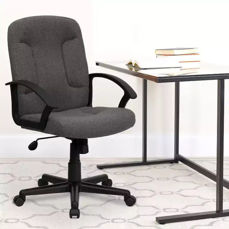 Bürostuhl mit mittlerer Rückenlehne, Stoffbezug, Nylonarmlehnen, drehbar